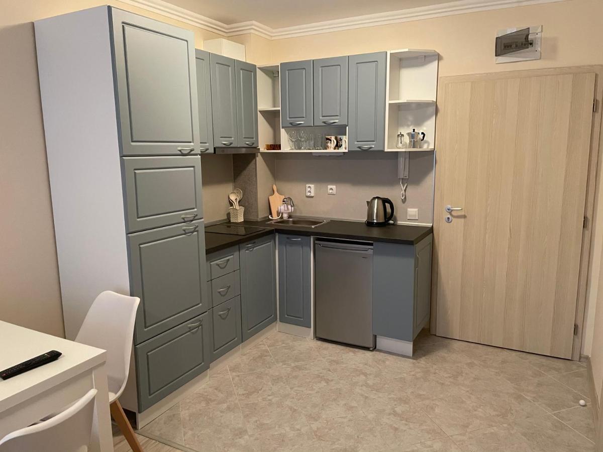 Apartments In Vip Classic サニービーチ エクステリア 写真
